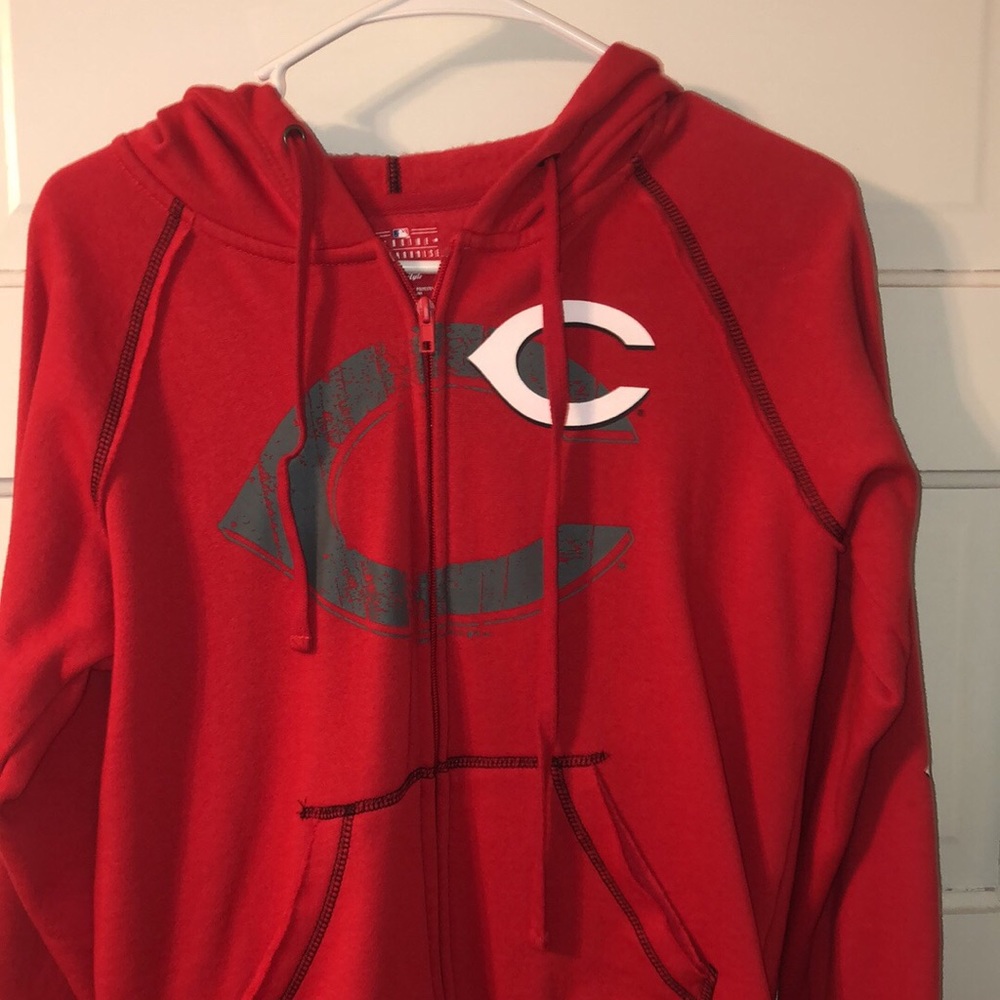 Reds hoodie